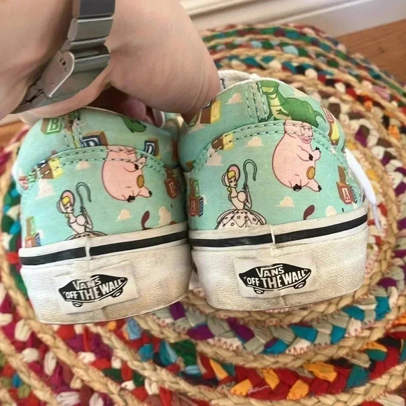 Vans Rare Special Edition Toy  Story Sneakers - Picture 5 of 9